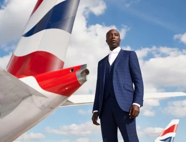 O Βρετανός Ozwald Boateng σχεδιάζει τις νέες στολές της British Airways